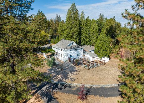 INN AT SUGAR PINE RANCH - Inn at Sugar Pine Ranch Exterior View