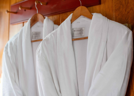 INN AT SUGAR PINE RANCH - Bathrobes